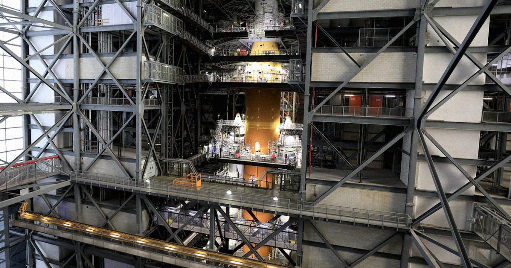 El costoso Megarocket SLS de la NASA se rompe de nuevo