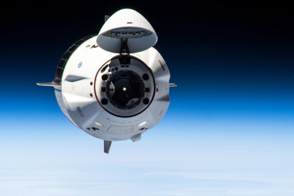 La NASA dará a SpaceX más vuelos tripulados para cubrir los retrasos de Boeing