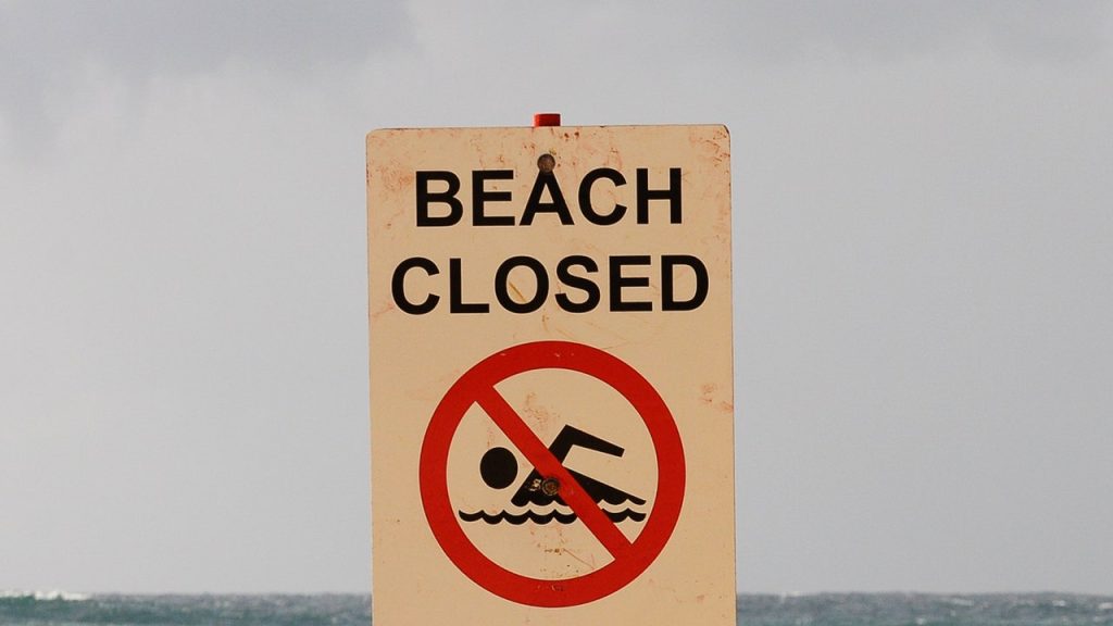 Comunicado de prensa de la Oficina de Salud del Condado: Pautas para el uso del agua en la playa